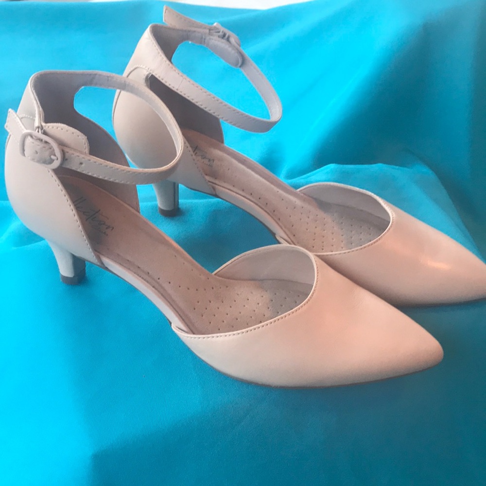 Comfortable Blush Kitten Heel